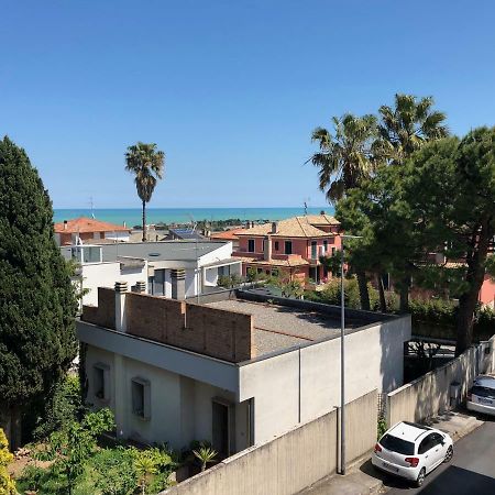 Appartamento In Casa Indipendente A 2 Km Dal Mare. Porto SantʼElpidio Exterior foto